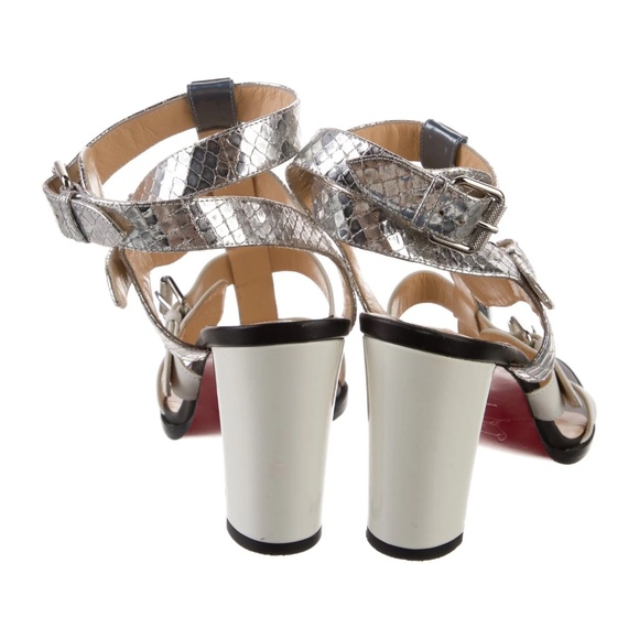 Christian Louboutin Rocknbuckle 85mm T-Strap Sandal - Picture 4 of 7